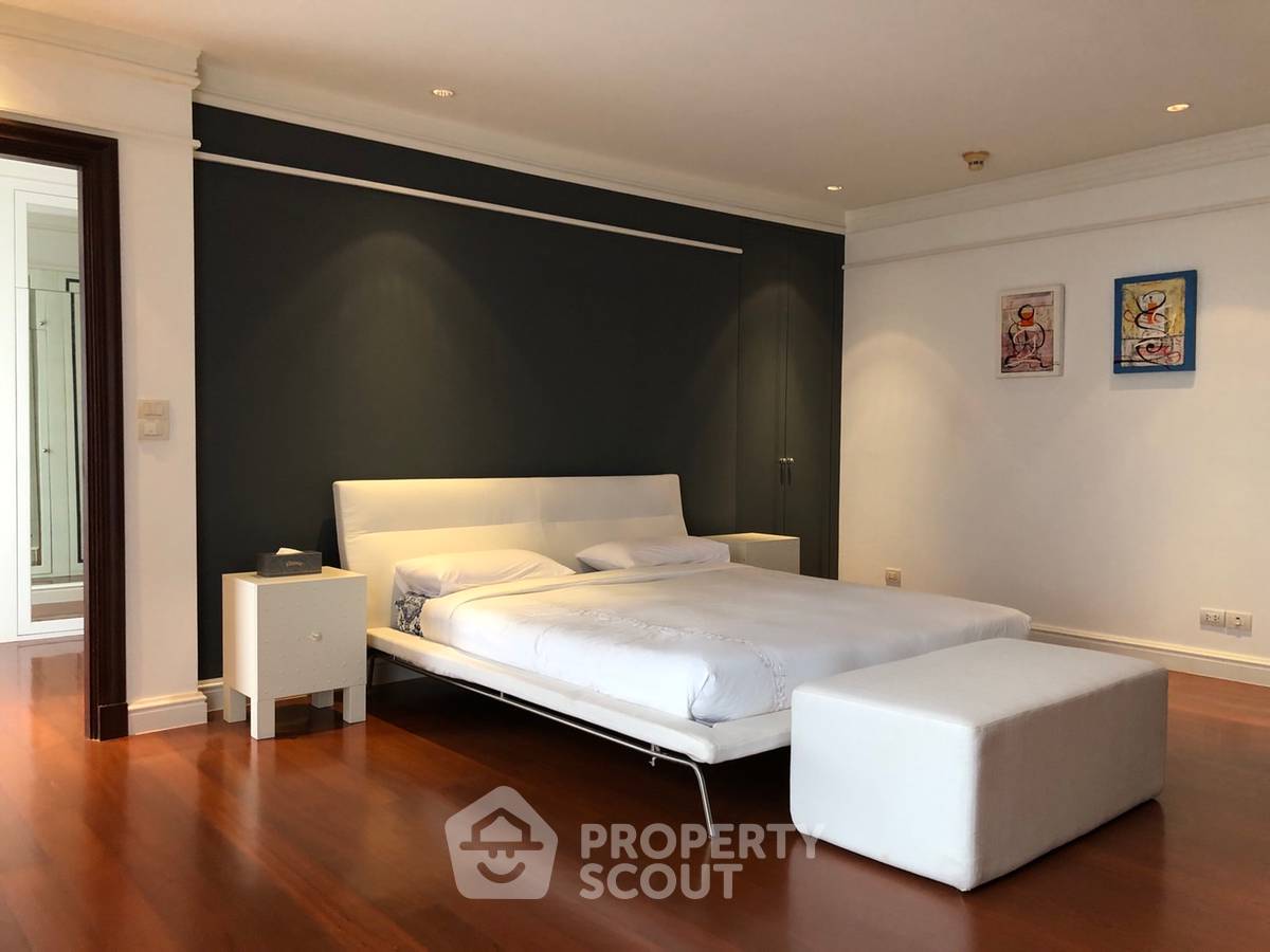 picture 4-BR Condo at Las Colinas near BTS Asok (ID 566147) - 14/40