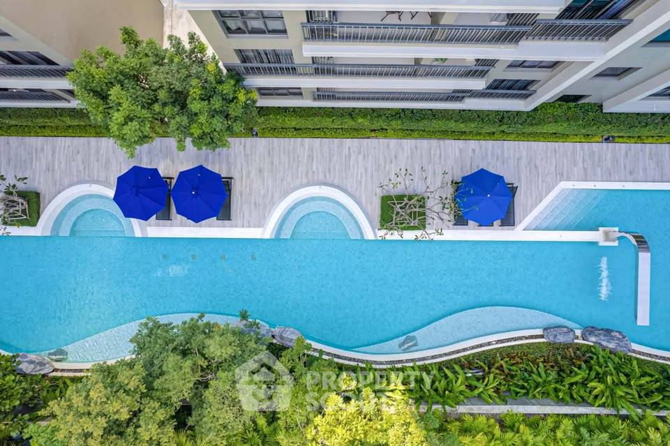 รูป คอนโดมิเนียม 2 ห้องนอน ขายที่ มาร์เวสต์ คอนโด ชั้น 7 ใกล้ตลาดนัดหัวหิน (ID 2455021) - รูปที่ 11/12
