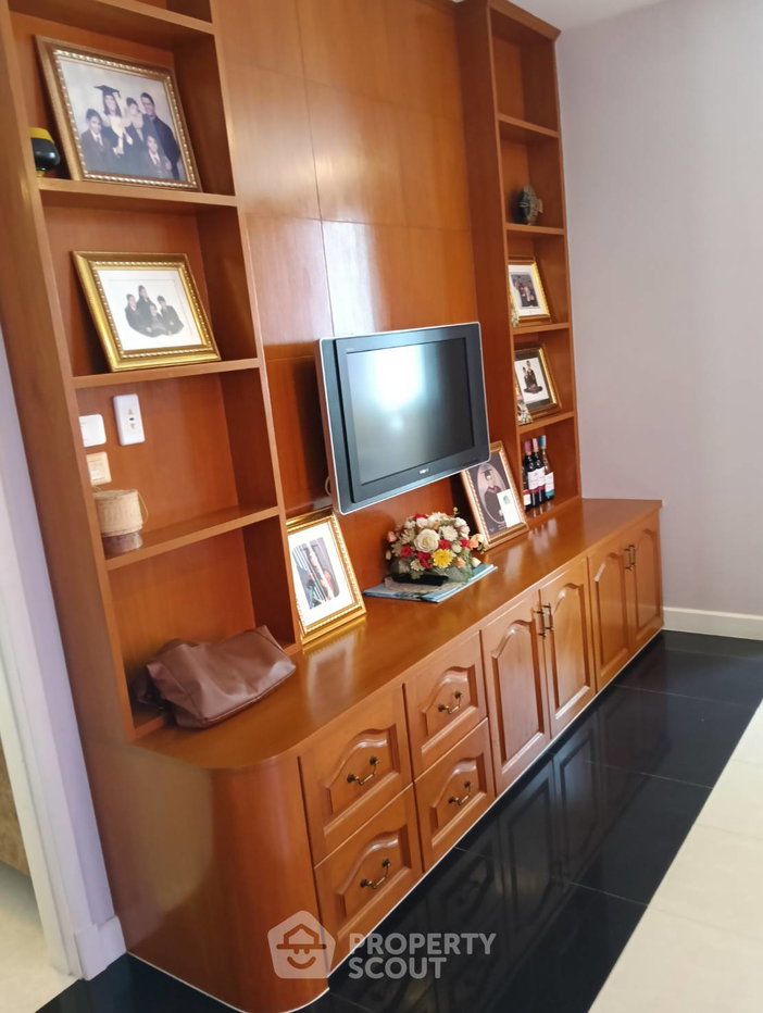 รูป คอนโด 2 ห้องนอน ชั้น 26 ขนาด 106 ตร.ม. La Royale Beach Condo พัทยา นาจอมเทียน (ID 1916181) - รูปที่ 7/28