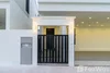 listing thumbnail image 18
