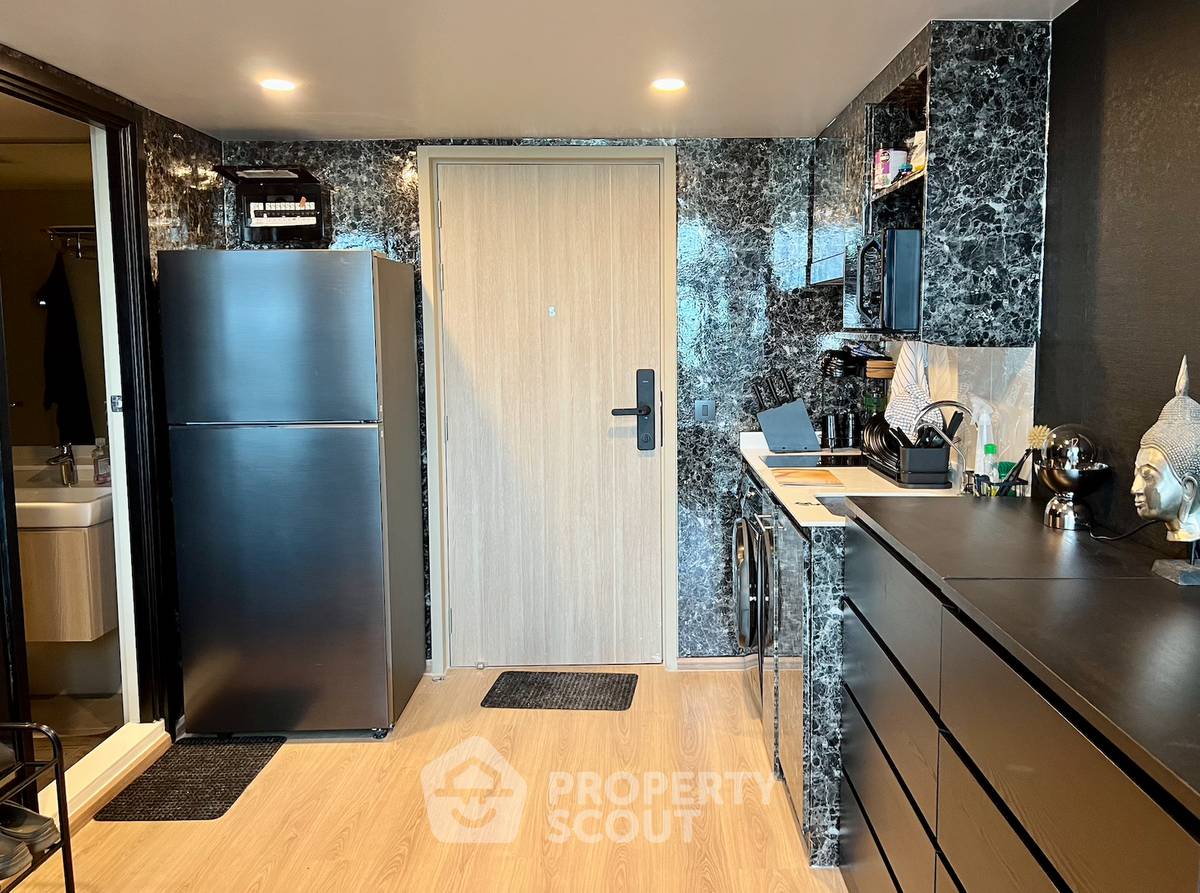 รูป คอนโด 2-ห้องนอน ที่ ไลฟ์ พระราม 4 - อโศก ใกล้ MRT ศูนย์การประชุมแห่งชาติสิริกิติ์ (ID 2156745) - รูปที่ 2/13