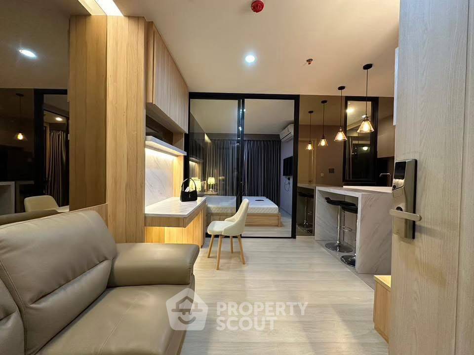 picture 1-BR Condo at Life Asoke near ARL Makkasan (ID 2778058) - 1/3
