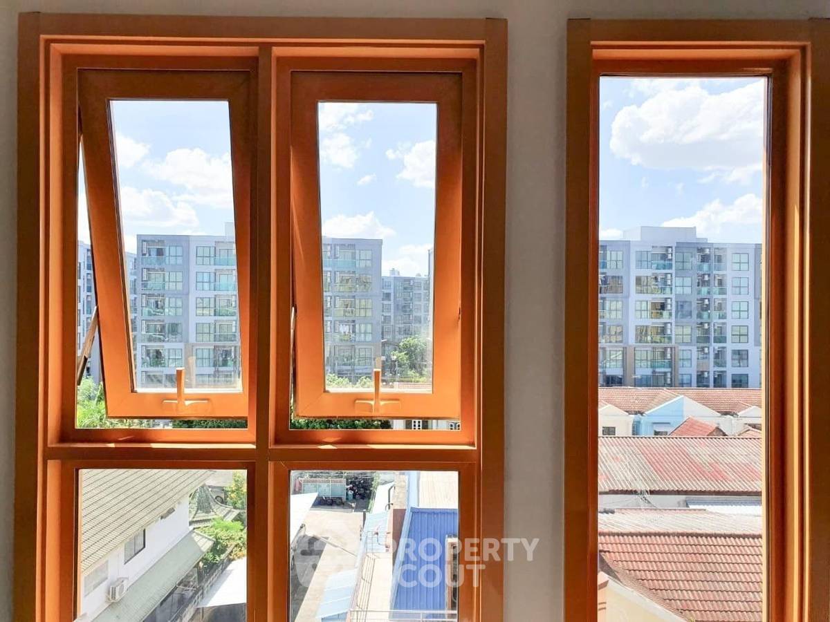 picture Studio Condo at The Base Sukhumvit 50 near BTS On Nut (ID 1556786) - 12/13
