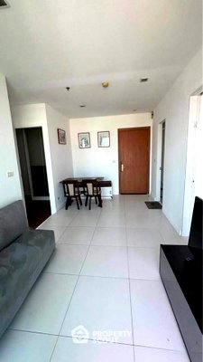 Condos for rent Soi Sukhumvit 71 : 2-BR Condo at The Bloom Sukhumvit 71 near BTS Phra Khanong (ID 2650388)