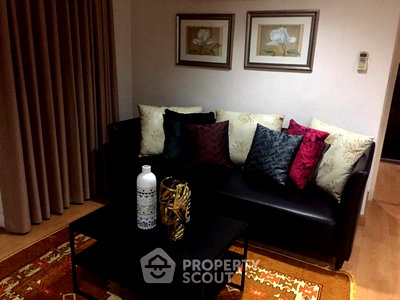 Condos for sale : 2-BR Condo at The Master Sathorn Executive near BTS Krung Thon Buri (ID 514084)