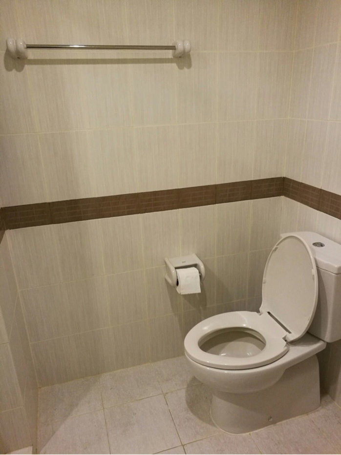 picture Great Value 💸 Casa Condo Asoke-Dindaeng for Rent – Convenient Location & Easy Transportation - 6/10