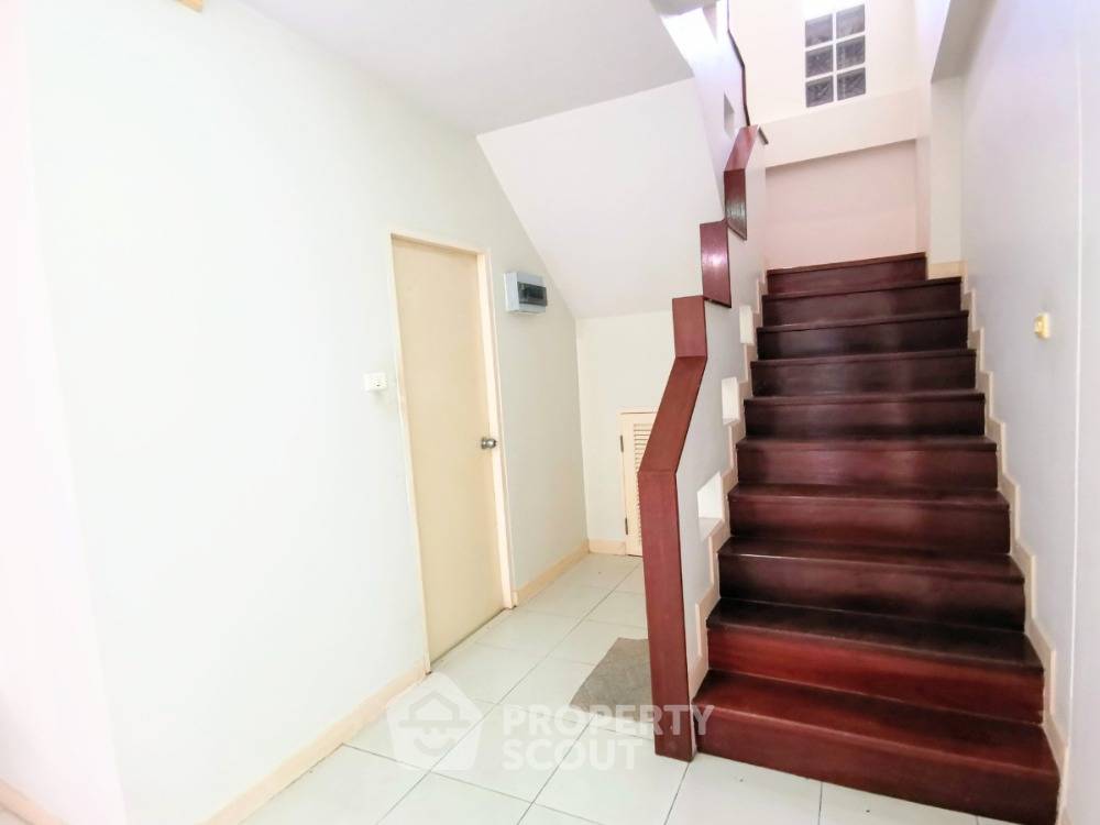 picture 3-BR House in Tha It (ID 1485826) - 6/8