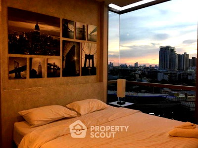 คอนโดให้เช่า : คอนโด 1-ห้องนอน ที่ เดอะ รูม สุขุมวิท 69 ใกล้ BTS พระโขนง (ID 2725788)