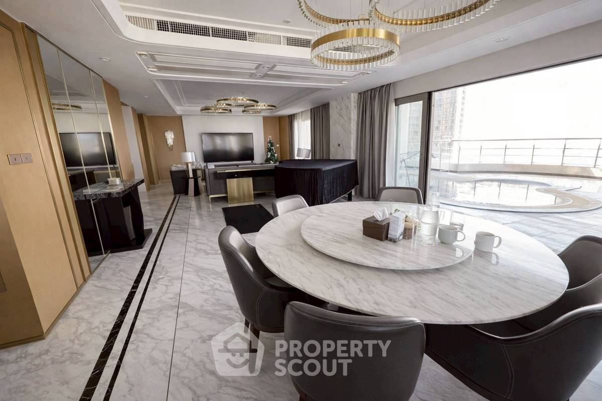 รูป คอนโด 3-ห้องนอน ที่ เลอ รัฟฟิเน่ สุขุมวิท 24 คอนโดมิเนียม ใกล้ BTS พร้อมพงษ์ (ID 2605652) - รูปที่ 5/18
