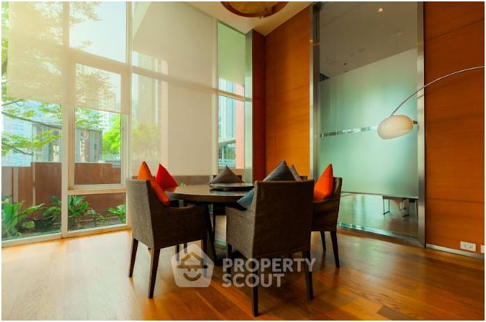 picture 3-BR Condo at Fullerton Sukhumvit near BTS Ekkamai (ID 2957913) - 9/9