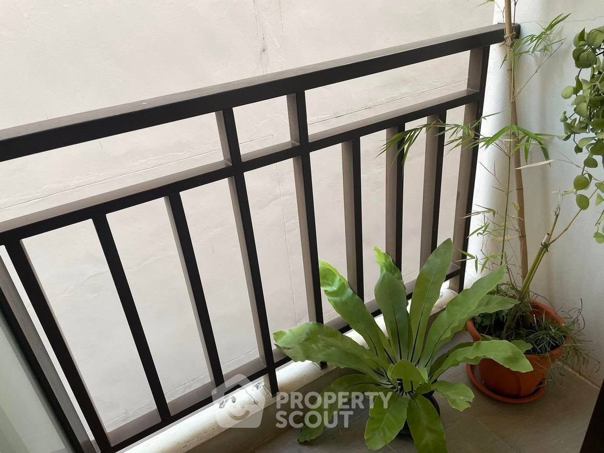 รูป คอนโด 1-ห้องนอน ที่ เอ็กซ์วีไอ เดอะ ซิกซ์ทีน ใกล้ MRT ศูนย์การประชุมแห่งชาติสิริกิติ์ (ID 2149483) - รูปที่ 6/9