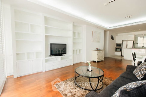 2-BR Condo at Domus Condominium near BTS Asok (ID 1798606)