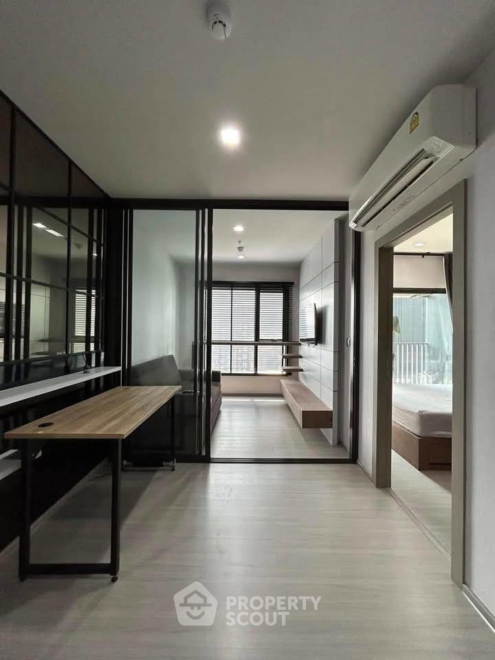 รูป คอนโด 1 ห้องนอน ชั้น 31 ขนาด 35 ตร.ม. Life Asoke - Rama 9 ใกล้ MRT พระราม 9 300 ม. (ID 2097997) - รูปที่ 3/6