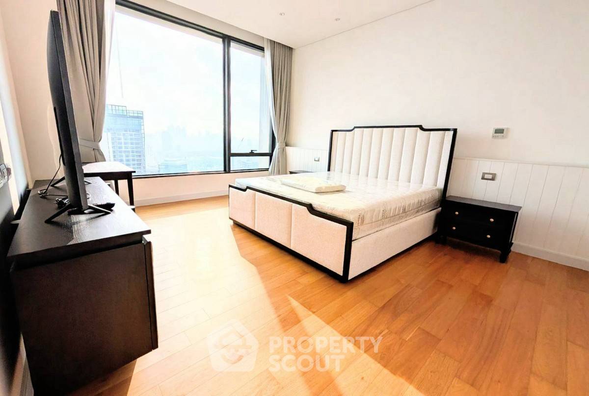 picture 3-BR Condo at Sindhorn Residence near BTS Ratchadamri (ID 2928075) - 10/14