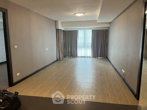 2-BR 95 Sqm Condo In Harmony Living Paholyothin 11 Near BTS Saphan Khwai (ID 2437686)