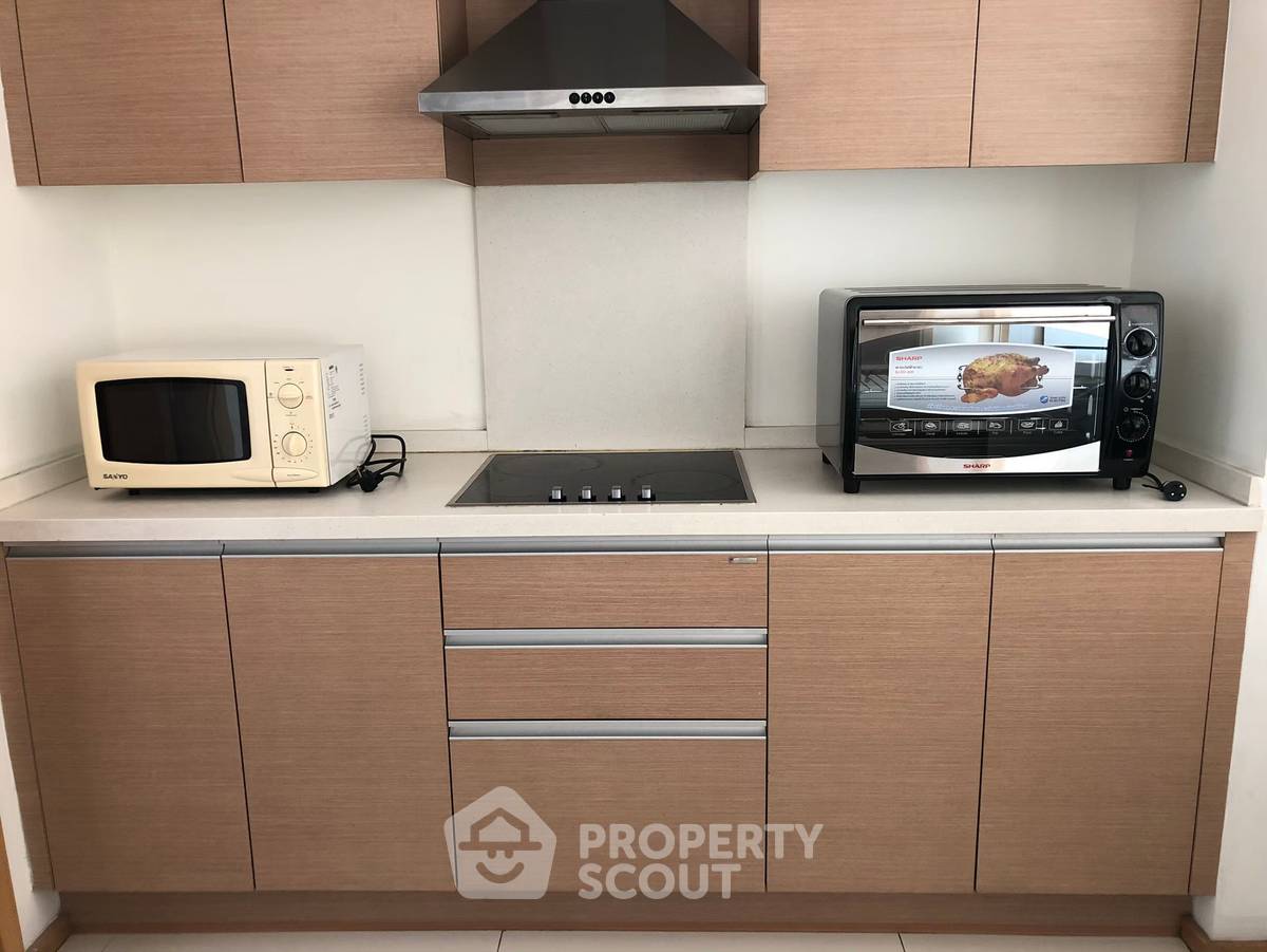 picture 2-BR Condo at The Empire Place near BTS Saint Louis (ID 467500) - 18/30