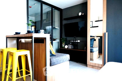 Condos for rent : 1-BR Condo at Life Sukhumvit 62 near BTS Bang Chak (ID 515040)