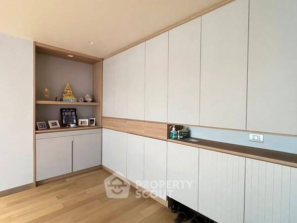 รูป คอนโด 2-ห้องนอน ที่ ศุภาลัย เพลส สุขุมวิท 39 ใกล้ BTS พร้อมพงษ์ (ID 2357631) - รูปที่ 4/12