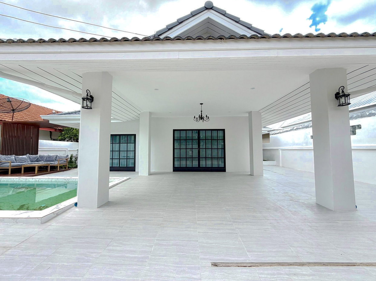 รูป Pool Villa for Sale Soi Siam East Pattaya Fully Furnished - รูปที่ 13/14