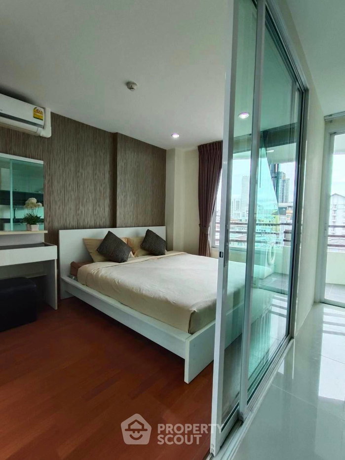 picture 1-BR Condo at Kes Ratchada near MRT Thailand Cultural Centre (ID 2845706) - 2/12