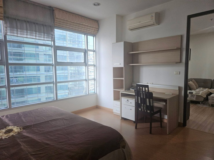 รูป S95 ให้เช่าคอนโด Baan Klang Krung Siam - Pathumwan (บ้าน กลางกรุง สยาม - ปทุมวัน)ติด BTS ราชเทวี ห้องใหญ่ อยู่สบาย ลากกระเป๋าพร้อมเข้าอยู่ได้เลย - รูปที่ 3/14