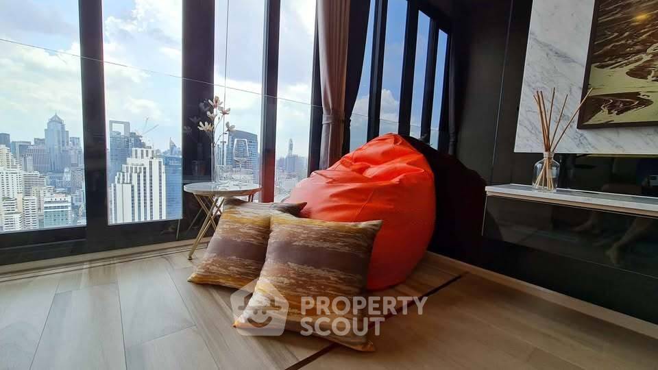 picture High-Floor 1-BR 33 Sqm Ashton Asoke Near MRT Sukhumvit (ID 2739242) - 2/5