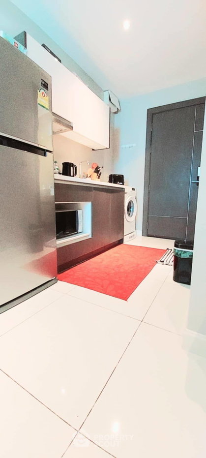 picture 1-BR Condo At The Point Pratumnak, 5th Floor, Phratamnak (ID 2037324) - 11/17