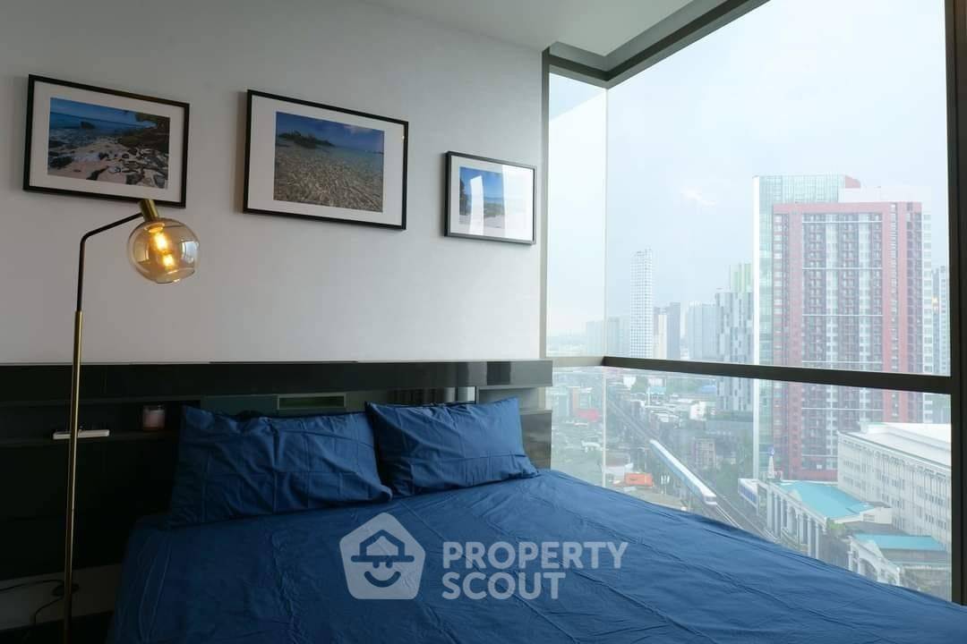 รูป คอนโด 1-ห้องนอน ที่ เดอะ รูม สุขุมวิท 69 ใกล้ BTS พระโขนง (ID 1440848) - รูปที่ 2/16
