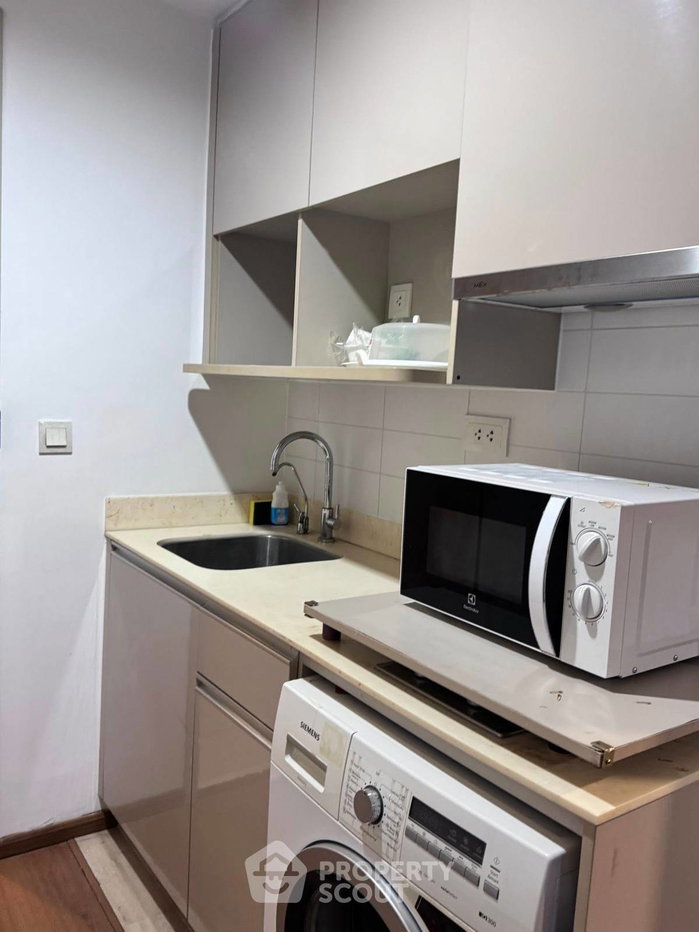 picture 2-BR Condo at Ideo Q Chula Samyan near MRT Sam Yan (ID 2393904) - 10/10