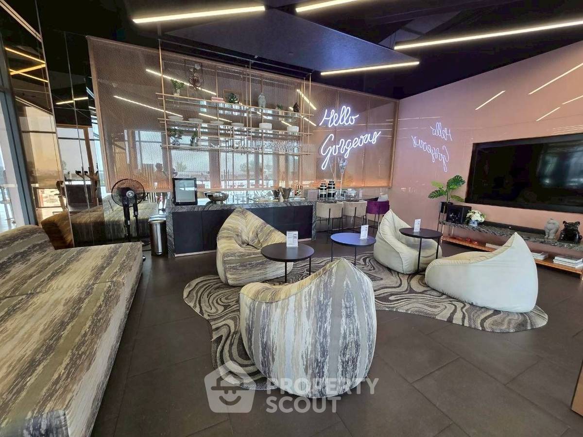 picture 1-BR Condo at The Base Saphanmai in Anusawari (ID 2957981) - 8/9