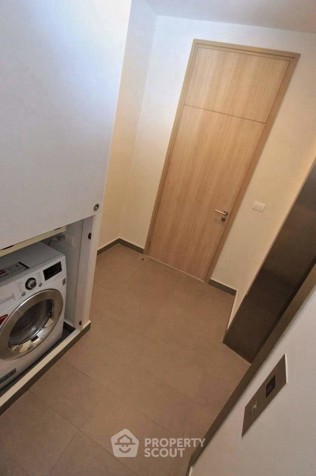 picture 2-BR Condo at Noble Ploenchit near BTS Phloen Chit (ID 2503733) - 3/9