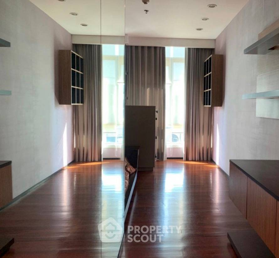 รูป คอนโด 2-ห้องนอน ที่ เดอะ ไฮท์ คอนโดมิเนียม ใกล้ ทองหล่อ (ID 2821858) - รูปที่ 3/7