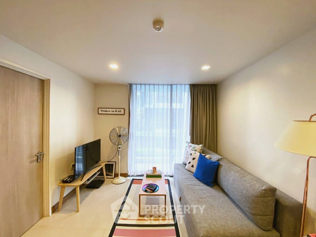 รูป คอนโด 1-ห้องนอน ที่ ดาวน์ทาวน์ 49 สุขุมวิท ใกล้ BTS พร้อมพงษ์ (ID 1527357) - รูปที่ 3/17