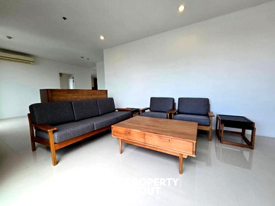 Condos for rent : Well-Priced 4-BR 313 Sqm Condo At Villa Asoke, 200m To MRT Phetchaburi (ID 2346683)