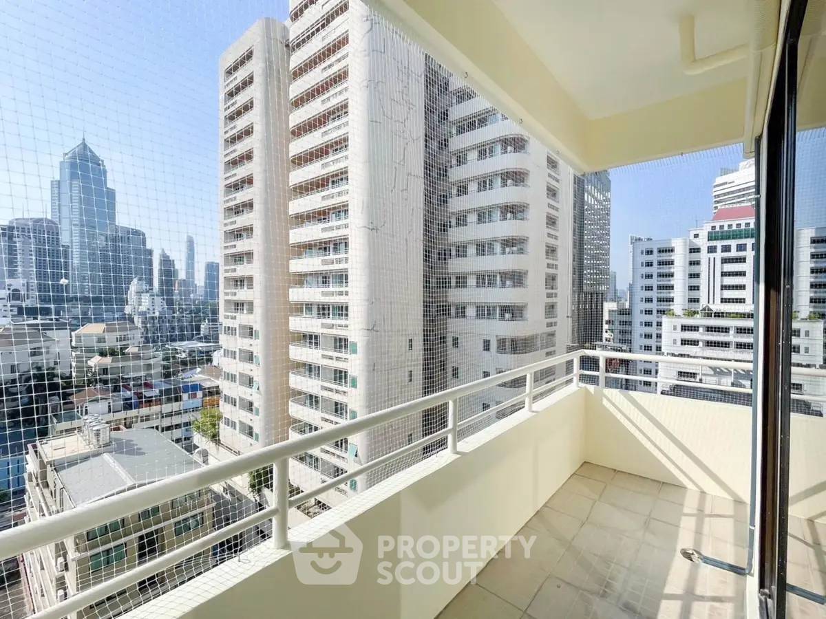 รูป คอนโด 2-ห้องนอน ที่ สราญใจ แมนชั่น คอนโดมิเนียม ใกล้ BTS นานา (ID 2873539) - รูปที่ 4/10
