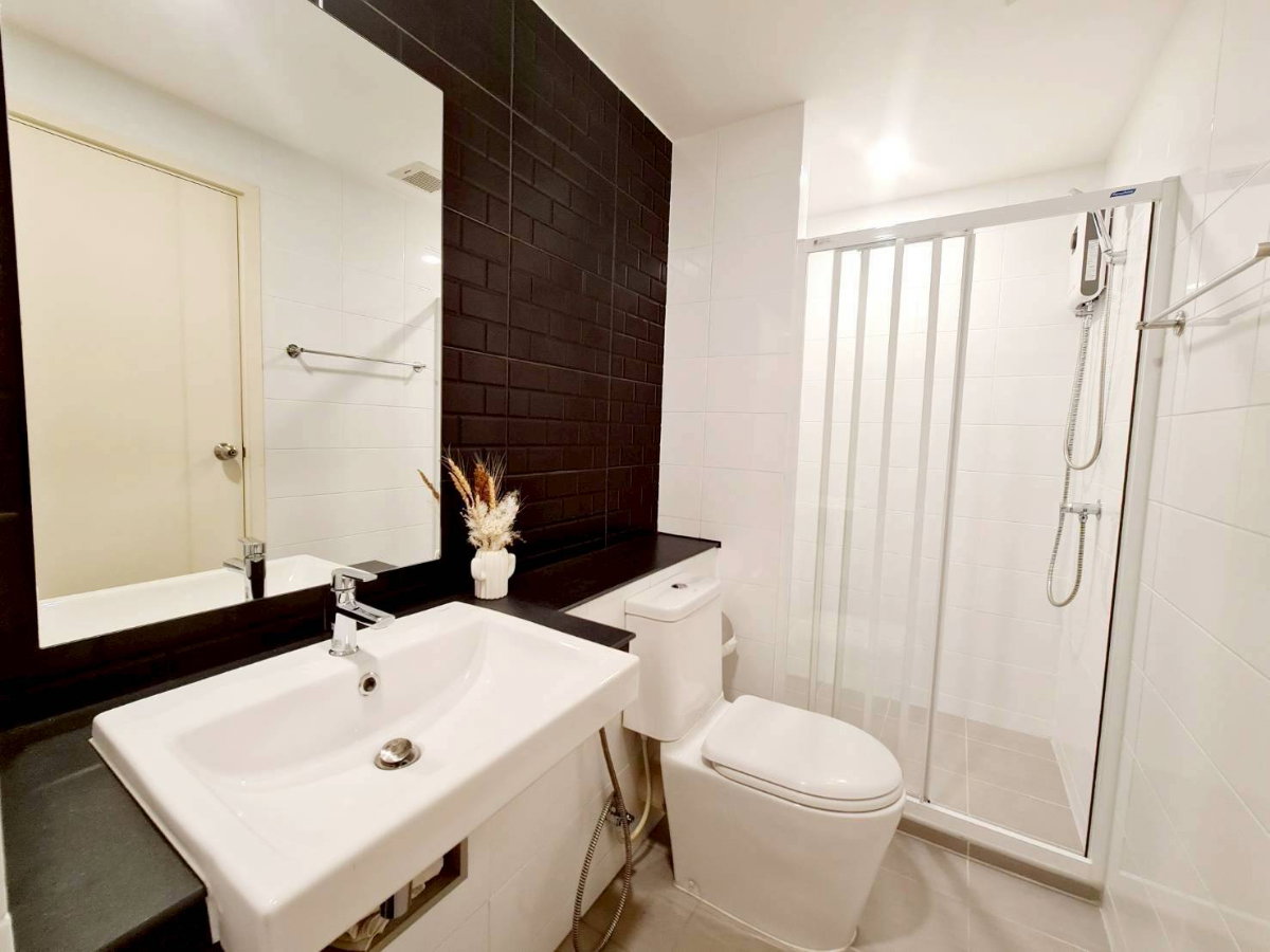 รูป ให้เช่า escent ville 2ห้องนอน 2ห้องน้ำ วิวสวน วิวสระ 25,000฿/เดือน - รูปที่ 7/10