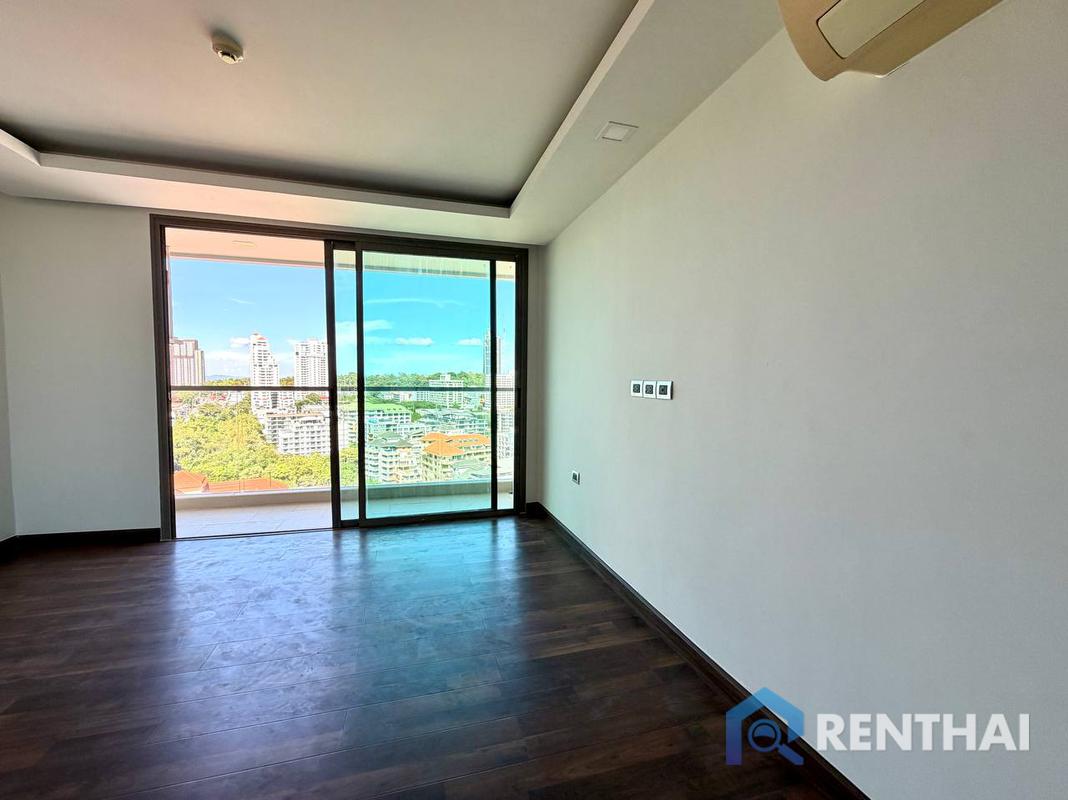 picture Condo with Stunning Views at an Amazing Price - 5/17