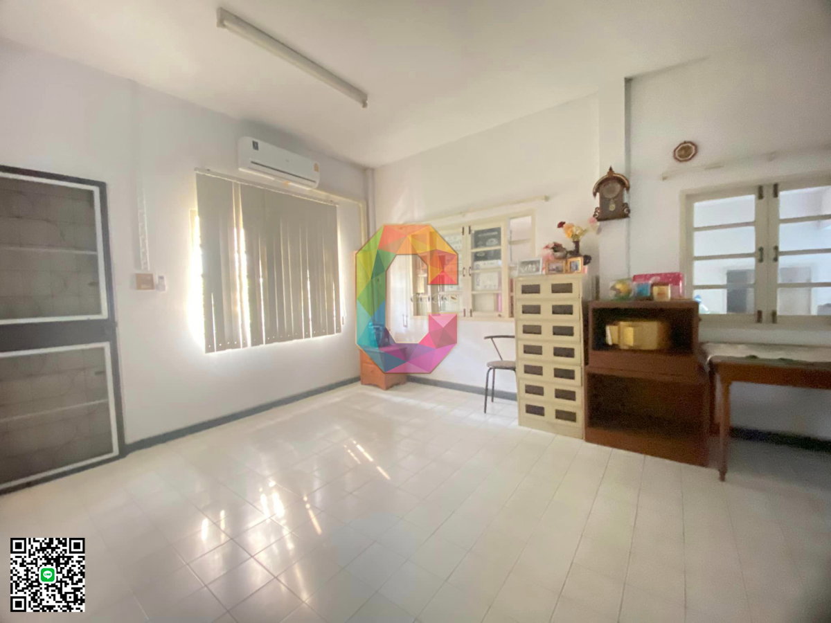 รูป ขาย บ้านเดี่ยว หลังมุม 135 ตร.ว. เน้นที่ดิน ขายตามสภาพ ม.ธารารมณ์ ซ.รามคำแหง150  6+1นอน มีห้องด้านล่าง - รูปที่ 19/24