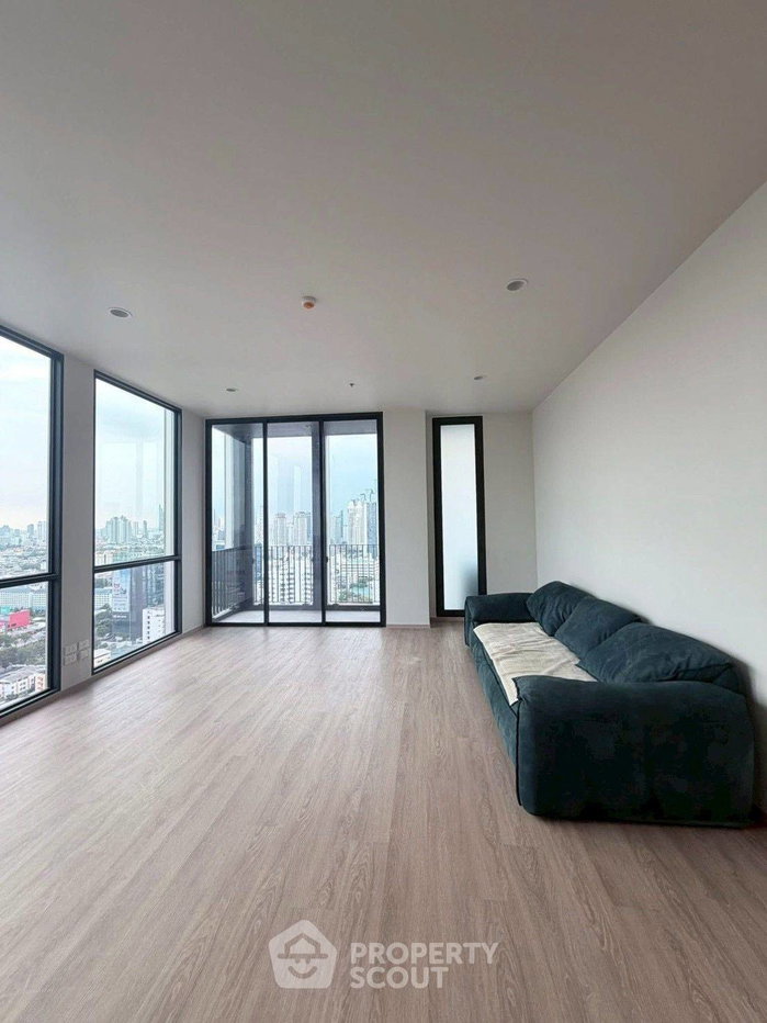 รูป คอนโด 3-ห้องนอน ที่ ดิ อิสสระ สาทร ใน ทุ่งมหาเมฆ (ID 2904480) - รูปที่ 10/26