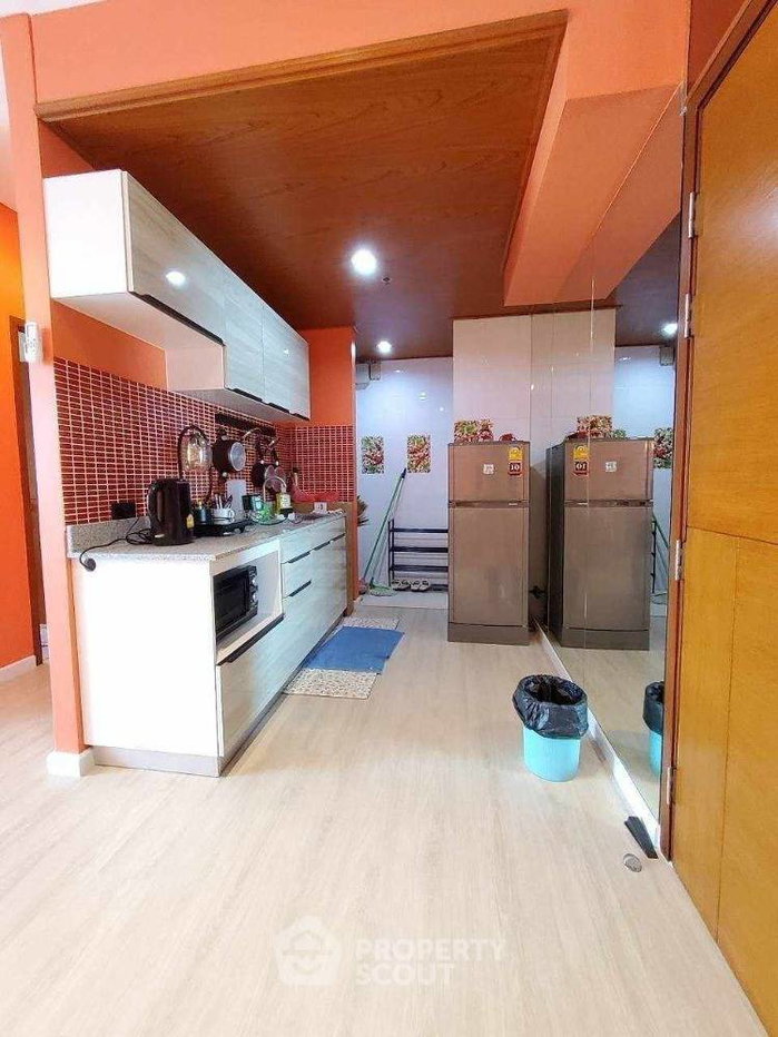 รูป คอนโด 1 ห้องนอน ใน วิลล่า สาทร ใกล้ BTS กรุงธนบุรี 100 ม. (ID 1844171) - รูปที่ 8/11