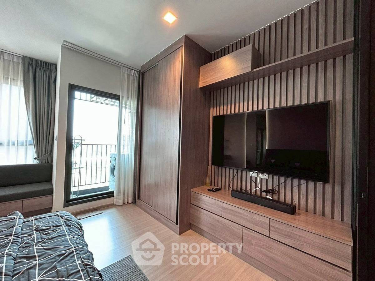 picture 1-BR 26 Sqm, 24th-Floor Condo At Life Asoke Rama 9, 300m To MRT Phra Ram 9 (ID 2778369) - 4/11
