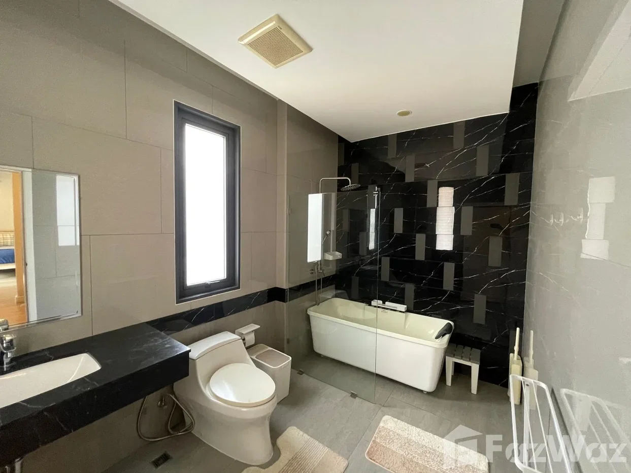 picture 3-Bedroom with private pool at Patta Ville 6414690 - 3/7