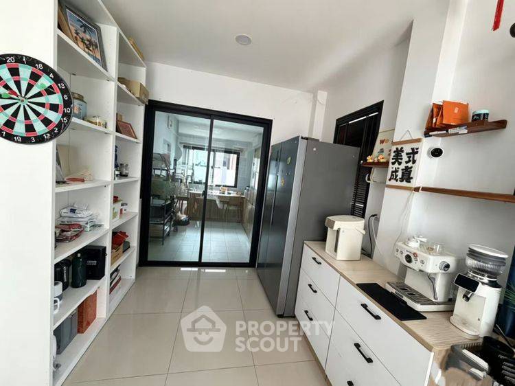 รูป บ้าน 3-ห้องนอน ใกล้ บ่อวิน (ID 2957604) - รูปที่ 9/10