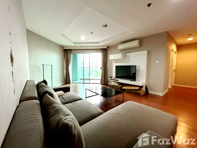Condos for sale : Affordable 2 Bedroom Condo in the heart of Rama 9 6414637