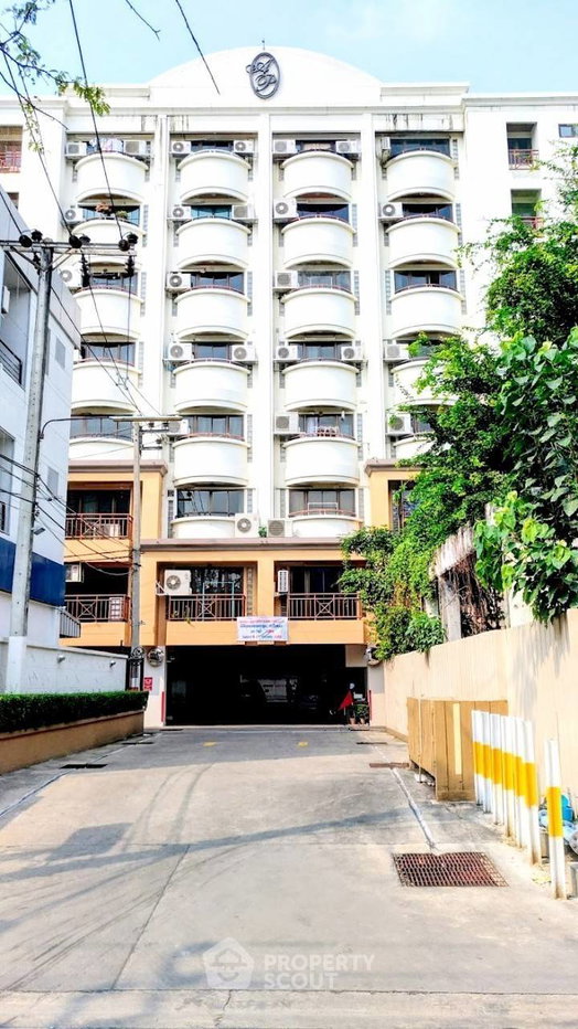 รูป คอนโด 3-ห้องนอน ที่ อารีย์ เพลส สุขุมวิท 26 ใกล้ BTS พร้อมพงษ์ (ID 2823477) - รูปที่ 6/40