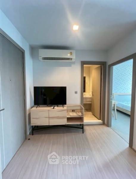 รูป คอนโด 1-ห้องนอน ที่ ไลฟ์ อโศก - พระราม 9 ใกล้ MRT พระราม 9 (ID 2334759) - รูปที่ 3/11