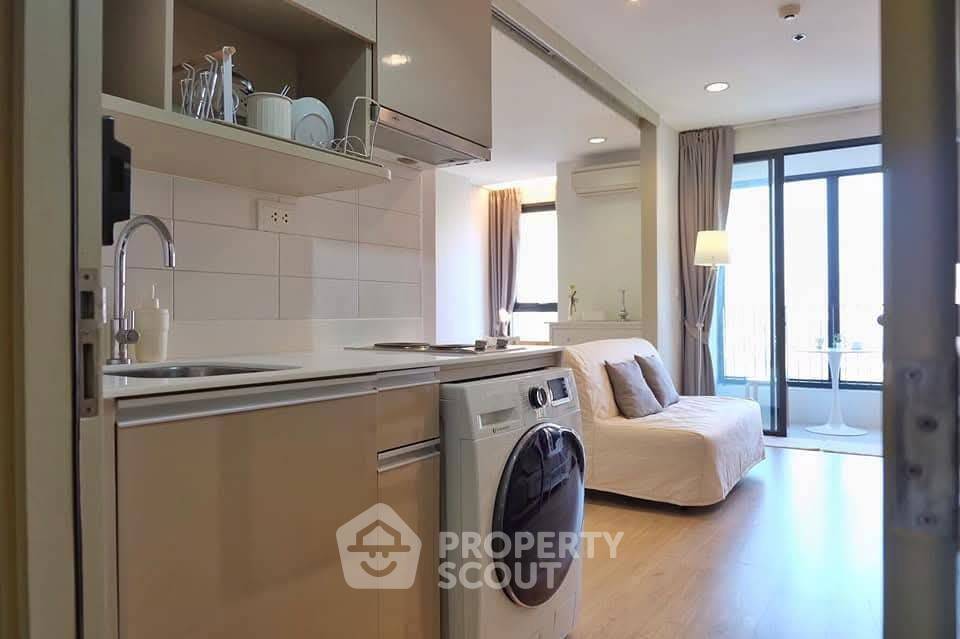 picture Studio Condo at Ideo Q Ratchathewi near BTS Ratchathewi (ID 2694675) - 2/16