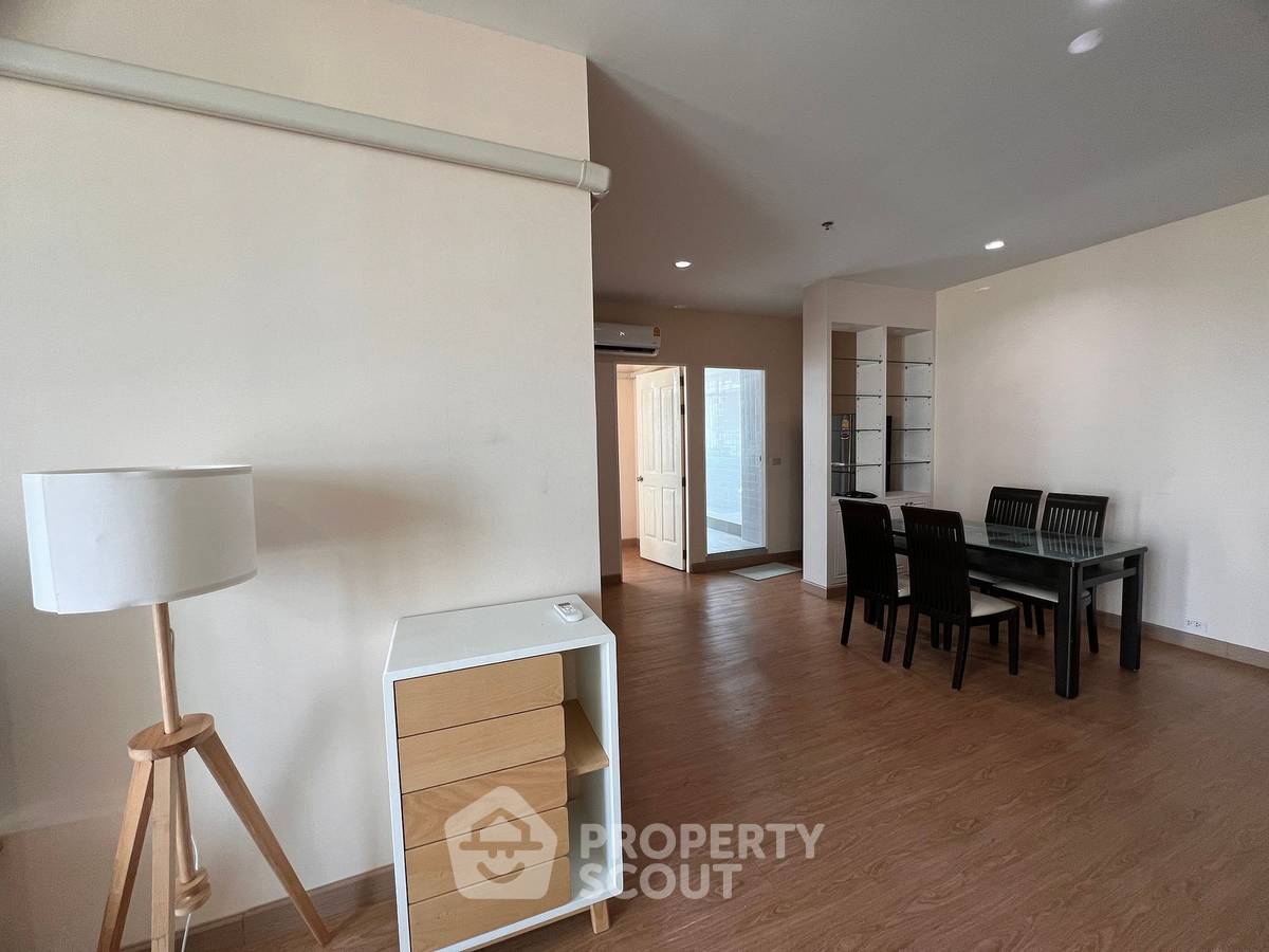 รูป คอนโด 2 ห้องนอน โครงการ บ้านสาทร เจ้าพระยา ชั้น 11 ใกล้ BTS กรุงธนบุรี (ID 549292) - รูปที่ 12/17