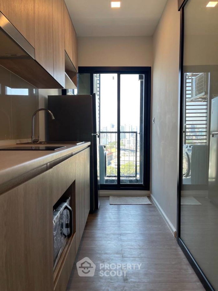 picture 1-BR Condo at Modiz Sukhumvit 50 near BTS On Nut (ID 1401497) - 2/18