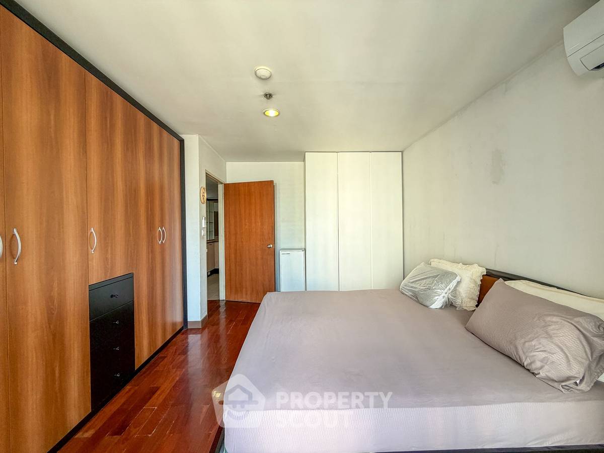 picture 2-BR Condo at Asoke Place near MRT Sukhumvit (ID 2933127) - 12/14